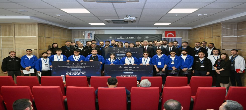KSÜ TEKNOKENT’TE İDEATHON ÖDÜL VE SERTİFİKA TÖRENİ DÜZENLENDİ