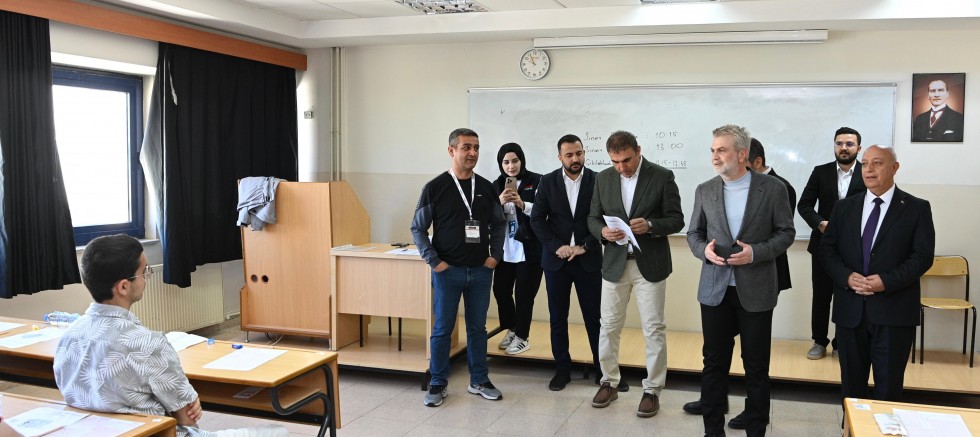 PUSULA MARAŞ’IN AKADEMİK DESTEĞİ TÜRKİYE DERECESİ GETİRDİ