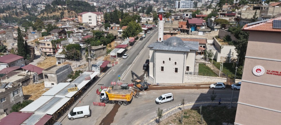 ŞEHİT MİLLİŞ NURİ CADDESİ’NDE ALTYAPI YENİLENİYOR
