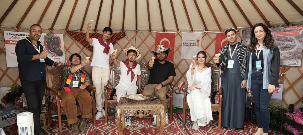 SIFIR ATIK FESTİVALİ’NDE BÜYÜKŞEHİR’İN STANDI YOĞUN İLGİ GÖRÜYOR