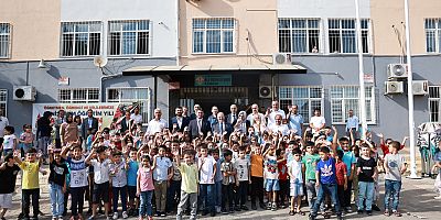  “10 BİNİN ÜZERİNDE ÇANTA VE KIRTASİYE MALZEMESİNİ YAVRULARIMIZLA BULUŞTURDUK”