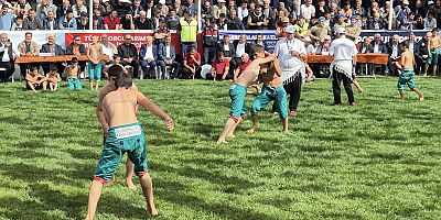 14. BERTİZ BAYDEMİRLİ KISA ŞALVAR GÜREŞ FESTİVALİ KAHRAMANMARAŞ’TA COŞKUYLA GERÇEKLEŞTİRİLDİ