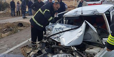 AFŞİN’DE TRAKTÖR RÖMORKUNA OTOMOBİL ARKADAN ÇARPTI: 1 YARALI