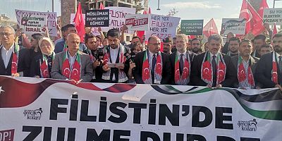 Kahramanmaraş (SHA)- Kahramanmaraş’ta AK Parti Gençlik kolları Gazze’ye ilişkin basın açıklaması yaptı.