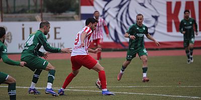 AKEDAŞ İSTİKLALSPOR, LİDER BURSASPOR İLE BERABERE KALD