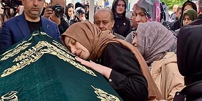ALMİNA AĞAOĞLU SON YOLCULUĞUNA UĞURLANDI