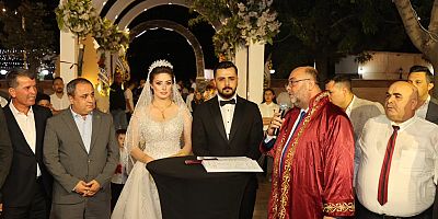ALPEREN VE MUKADDES ÇİFTİ MUHTEŞEM DÜĞÜNLE HAYATLARINI BİRLEŞTİRDİ