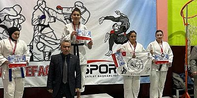 ülke genelinde önemli bir başarı elde ederek altın madalyalarla döndü.