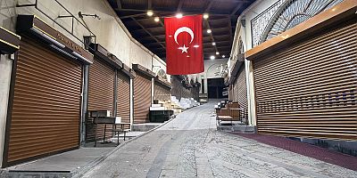 ASIRLIK ÇARŞIDA MODERN DOKUNUŞ; AYDINLATMALAR BAŞTAN AŞAĞI YENİLENİYOR