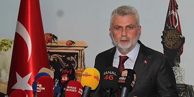 BAŞARI GÖSTEREN ÖĞRENCİLERE MADDİ DESTEK