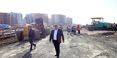 BAŞKAN AKPINAR DOĞUKENT MAHALLESİNDE DEVAM EDEN ÇALIŞMALARI YERİNDE İNCELEDİ
