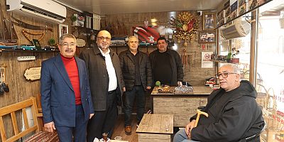 BAŞKAN AKPINAR, TARİHİ DEMİRCİLER ÇARŞISI'NDA ESNAF ZİYARETİNDE BULUNDU