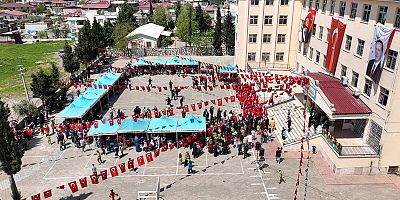 BAŞKAN FIRAT GÖRGEL;“ULUSAL EGEMENLİK VE ÇOCUK BAYRAMI KUTLU OLSUN”