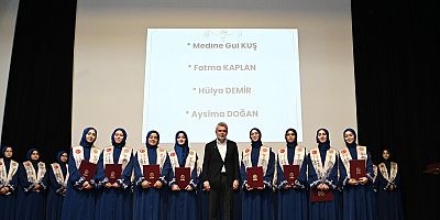 BAŞKAN GÖRGEL, 70 HAFIZIN MEZUNİYET SEVİNCİNE ORTAK OLDU