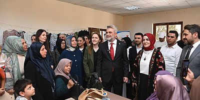 BAŞKAN GÖRGEL: “KADINLARA YBAŞKAN GÖRGEL: “KADINLARA YÖNELİK FAALİYETLERİMİZ ARTARAK SÜRECEK”ÖNELİK FAALİYETLERİMİZ ARTARAK SÜRECEK”