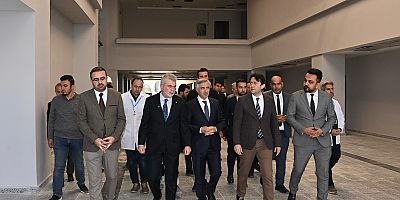 BAŞKAN GÖRGEL VE VALİ ÜNLÜER, FERHUŞ SAĞLIK KOMPLEKSİ’NDE YÜRÜTÜLEN ÇALIŞMALARI YERİNDE İNCELEDİ