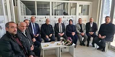 BAŞKAN GÜL:  BASIN, DEMOKRASİNİN VAZGEÇİLMEZ UNSURLARINDAN BİRİDİR