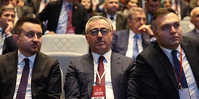 Cumhurbaşkanı ve AK Parti Genel Başkanı Recep Tayyip Erdoğan’ın teşrifleriyle gerçekleştirilen AK Parti Seçim Beyannamesi Tanıtım Toplantısı’na katılan Başkan Güngör