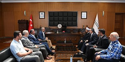 BAŞKAN GÜNGÖR, DÜNYA MÜSLÜMAN ÂLİMLER BİRLİĞİ GENEL SEKRETERİ KARADAĞİ İLE BİR ARAYA GELDİ