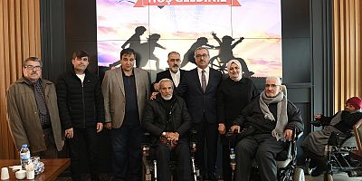 Dünya Engelliler Günü vesilesiyle Şairler Tepesi’nde düzenlenen programa katılan Başkan Güngör