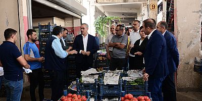 BAŞKAN GÜNGÖR; “SEBZE MEYVE HALİNDE FAALİYETLER AKSAMADAN SÜRÜYOR”