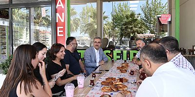 BAŞKAN GÜNGÖR, UZUN ÇARŞI ESNAFINI ZİYARET ETTİ