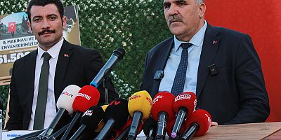 BAŞKAN KARACA; DEPREMİN YARALARINI SARARKEN İLÇEYİ BÜYÜTÜYORUZ