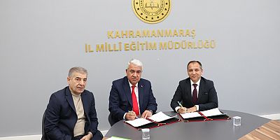 Kahramanmaraş İl Milli Eğitim Müdürlüğü ile Kahramanmaraş Esnaf ve Sanatkâr Odaları Birliği arasında mesleki ve teknik kurslar için önemli bir iş birliği protokolü imzalandı.