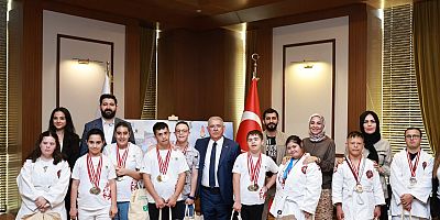 Özel gereksinimli bireylere yönelik büyük bir hassasiyetle hayata geçirdiği çalışmalarla tüm Türkiye’ye model olan Onikişubat Belediyesi’nin Kahramanmaraş Gençlik ve Spor İl Müdürlüğü ile imzaladığı p