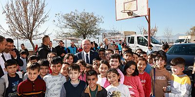 Onikişubat Belediye Başkanı Hanefi Mahçiçek’in eğitimde fırsat eşitliği ilkesi doğrultusunda yürütülen çalışmalar büyüyerek devam ediyor.