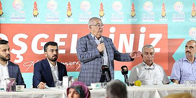 BAŞKAN MAHÇİÇEK, YKS’DE DERECEYE GİREN ÖĞRENCİLERLE BULUŞTU