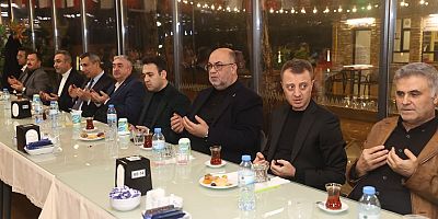 BAŞKAN MEHMET AKPINAR ÖKSÜZ VE YETİM ÇOCUKLARLA İFTAR SOFRASINDA BULUŞTU