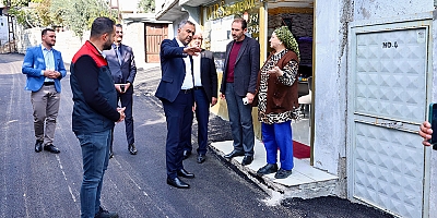 Asfalt Seferberliği kapsamında Osmangazi Mahallesi’nde devam eden çalışmaları yerinde inceleyip