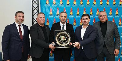 BAŞKAN TOPTAŞ, MUHTARLARLA İFTAR SOFRASINDA BULUŞTU