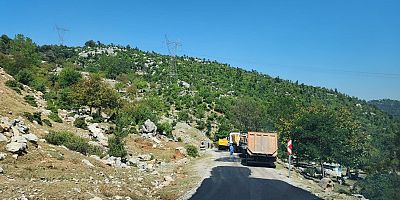 BÜYÜKŞEHİR, ANDIRIN KIRSALINDA 8 MAHALLENİN DAHA ULAŞIMINI İYİLEŞTİRİYOR