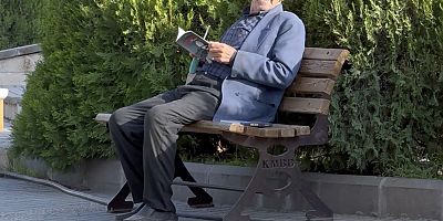 BÜYÜKŞEHİR’DEN EDEBİYAT ŞEHRİ KUTLAMASI; ŞEHRİN SOKAKLARI KİTAPLA BULUŞTURULDU