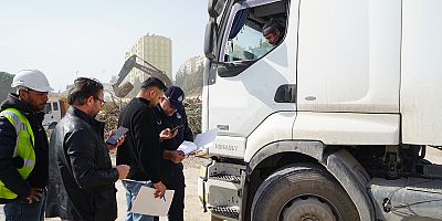 BÜYÜKŞEHİR’DEN HAFRİYAT ARAÇLARINA SIKI DENETİM; ÇEVRE KİRLİLİĞİNE GEÇİT YOK
