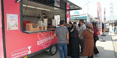 BÜYÜKŞEHİR’DEN ÜNİVERSİTE ÖĞRENCİLERİNE ŞEHRE İLK ADIMDA SICAK KARŞILAMA