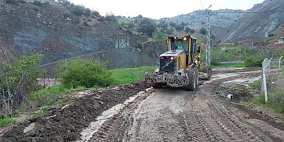  BÜYÜKŞEHİR, DULKADİROĞLU KIRSALINDA YAĞIŞIN İZLERİNİ SİLİYOR