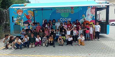 BÜYÜKŞEHİR’İN ÇOCUK KÜTÜPHANESİ MİNİKLERİ ZİYARETİNİ SÜRDÜRÜYOR