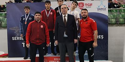 BÜYÜKŞEHİR’İN PEHLİVANLARI, TÜRKİYE GÜREŞ ŞAMPİYONASI’NDA KÜRSÜDE