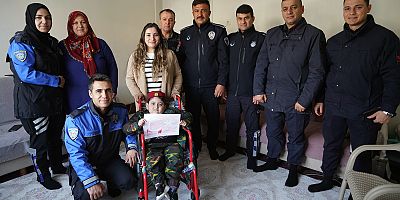 BÜYÜKŞEHİR’İN ZİYARETİ MİNİK EYMEN’İN YÜZÜNÜ GÜLDÜRDÜ