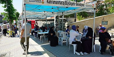 BÜYÜKŞEHİR, ÖĞRENCİ VE VELİLERİN LGS HEYECANINA ORTAK OLDU