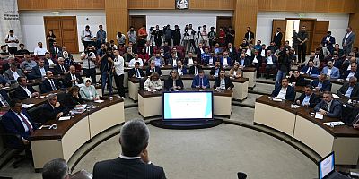 DEPREM BÖLGESİ BELEDİYE BAŞKANLARI KAHRAMANMARAŞ’TA BİR ARAYA GELDİ