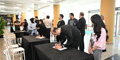 DR. ÖĞR. ÜYESİ STEFAN RATHERT, DÜZENLENEN PROGRAMLA ANILDI