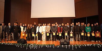 DULKADİROĞLU BELEDİYESİ’NDEN GENÇLERE ÖRNEK BİR PROJE: ÇÖLE İNEN NUR BİLGİ YARIŞMASI FİNALİ GERÇEKLEŞTİ