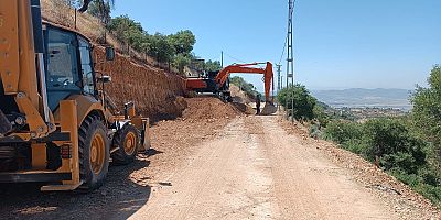 DULKADİROĞLU BELEDİYESİ’NDEN YOL GENİŞLETME ATAĞI