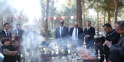 DULKADİROĞLU BELEDİYESİ OLARAK DEPREMZEDE ÇOCUKLARIMIZA UMUT OLMAYA DEVAM EDİYORUZ!