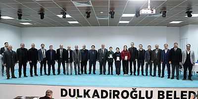 DULKADİROĞLU’NDA EĞİTİME GÜÇLÜ PROJE: EŞİK BİLGİ YARIŞMASI İÇİN PROTOKOL İMZALANDI