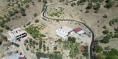 DULKADİROĞLU’NDA ULAŞIMDA REKOR SEFERBERLİK: 110 KİLOMETREDE 700 BİN METREKARE SATHİ ASFALT KAPLAMA